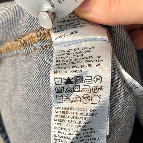 Levi’s Button down denim shirt (Updated sizes) - Picture 12 of 14
